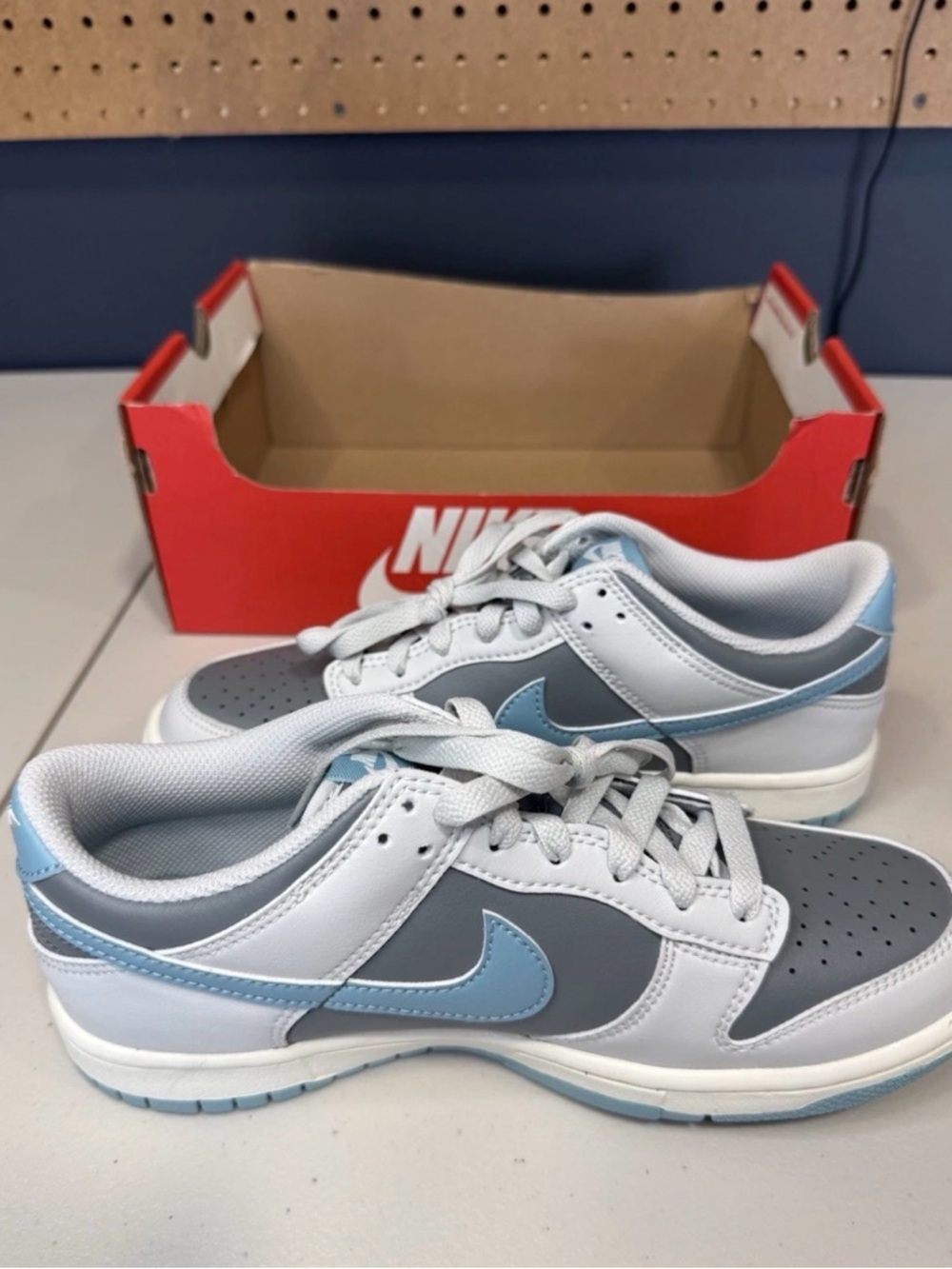 Nike Low-Top Sneakers in Gray, Light Blue & White